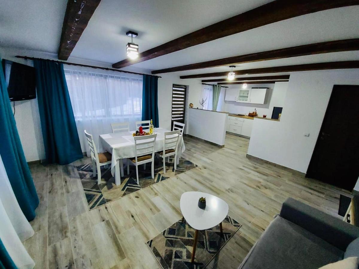 Appartamento Casa Radu Cîrlibaba Esterno foto